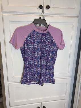 Eddie Bauer Girls Short Sleeve Rash Guard Swim Shirt Size M (10/12)